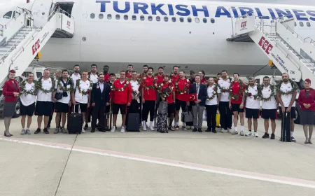 12 Dev Adam Yurda Döndü: Milli Takım Akşam Saatlerinde İstanbul Havalimanı’nda Karşılama