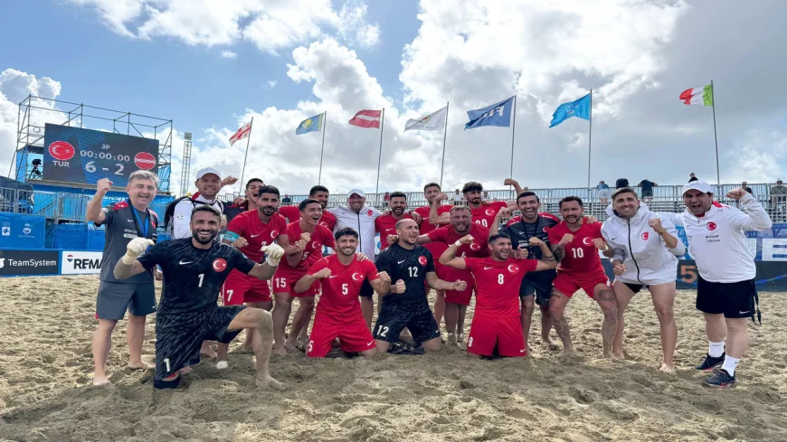 Plaj Futbolu Millî Takımımız Letonya’yı 6-2 Yıktı, Play-Out’u Garantiledi!
