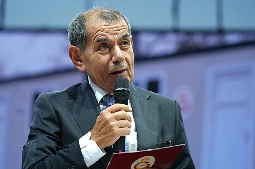 Tarihi Galibiyetin Ardından Dursun Özbek’ten Soyunma Odasında Müjde